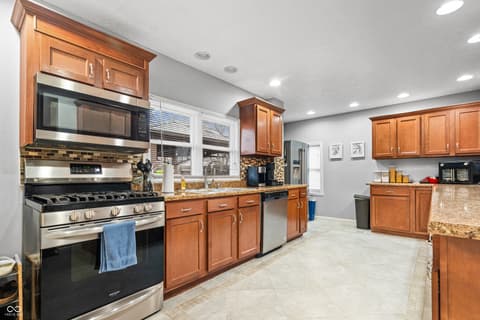 Photo of 414 Jefferson Avenue, Indianapolis, IN