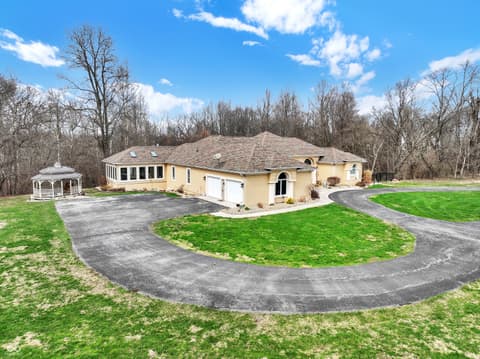 Photo of 1570 S Ballard Lane, Greencastle, IN