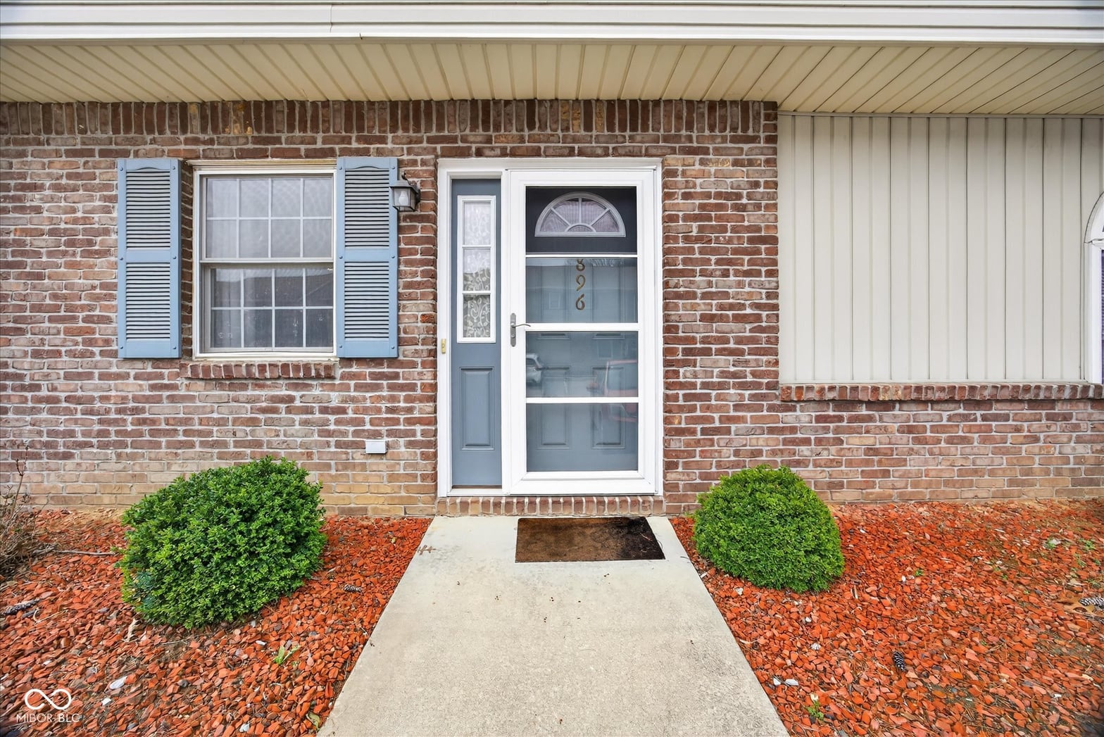 Photo of 896 E Sherwood Hills Drive, Bloomington, IN