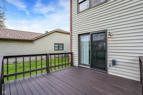 Photo of 243 E County Line Road, Greenwood, IN