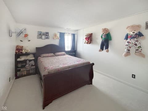 Bedroom at 1678 Juniper Lane, Greenwood, IN