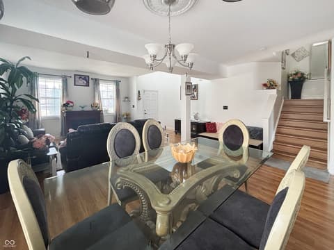 Dining room at 1678 Juniper Lane, Greenwood, IN