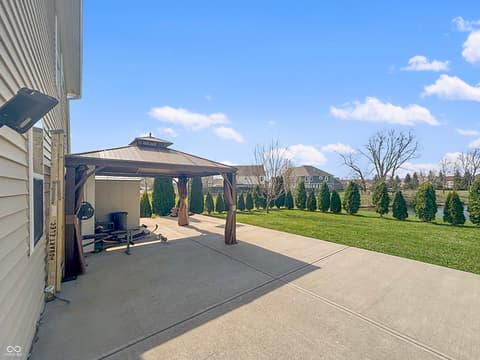 Outdoor living area at 1678 Juniper Lane, Greenwood, IN