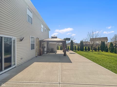 Photo of 1678 Juniper Lane, Greenwood, IN
