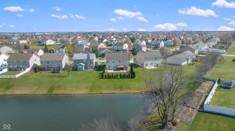 Photo of 1678 Juniper Lane, Greenwood, IN