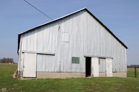 Photo of 8435 E County Road 1000 N, Sunman, IN