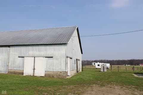 Photo of 8435 E County Road 1000 N, Sunman, IN