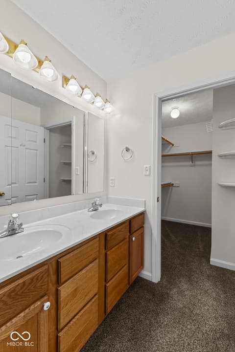 Photo of 6612 Cobham Lane, Indianapolis, IN