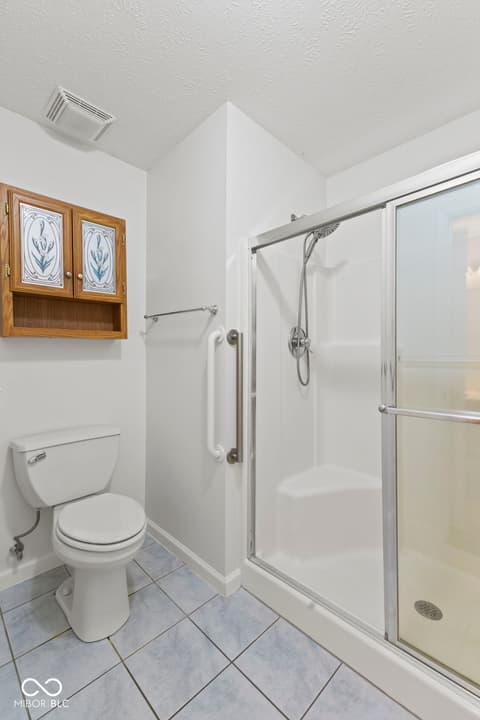 Photo of 6612 Cobham Lane, Indianapolis, IN