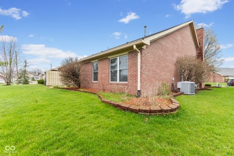 Photo of 6612 Cobham Lane, Indianapolis, IN