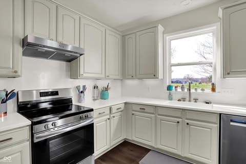 Photo of 12111 Everwood Circle, Noblesville, IN
