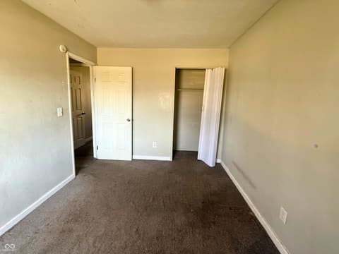 Photo of 1902 Edgemont Way, Anderson, IN