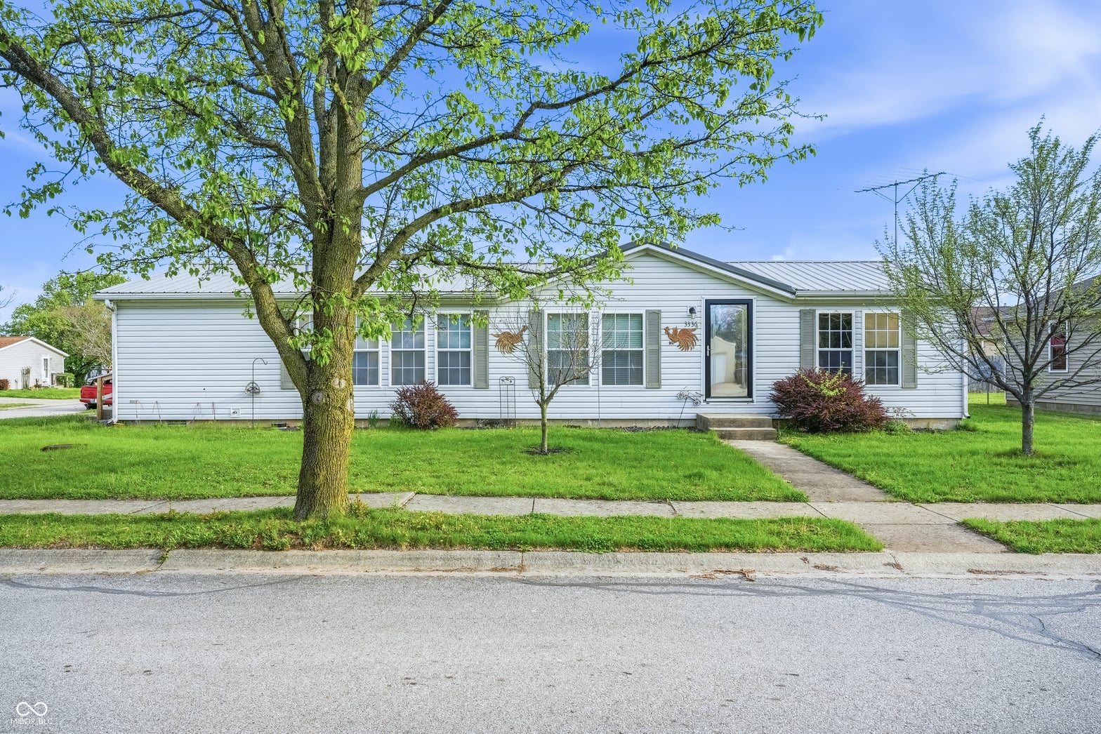 Photo of 3336 Fall Valley Drive, Columbus, IN