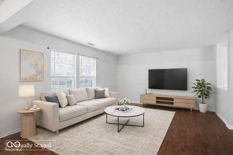 Photo of 5804 Grassy Bank Drive, Indianapolis, IN