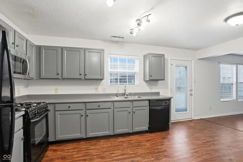 Photo of 5804 Grassy Bank Drive, Indianapolis, IN