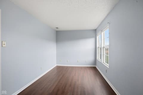 Photo of 5804 Grassy Bank Drive, Indianapolis, IN