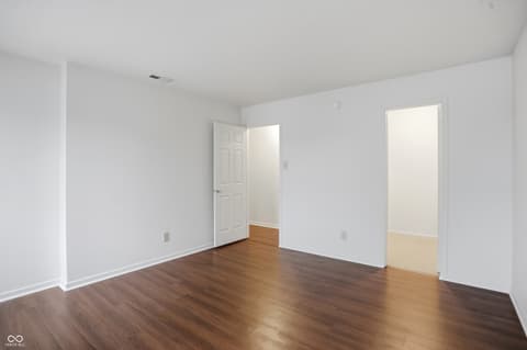 Photo of 5804 Grassy Bank Drive, Indianapolis, IN