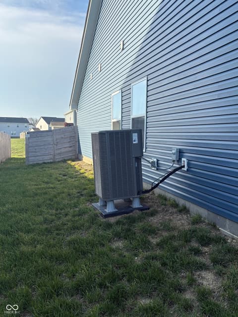 Yard at 1580 Vera Boulevard, Danville, IN