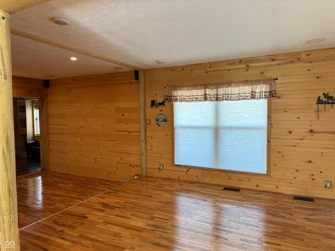 Dining room at 523 E Noble Street, Lebanon, IN