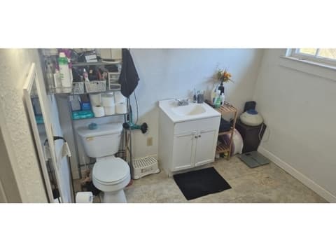Photo of 1208 W 3rd Street, Anderson, IN