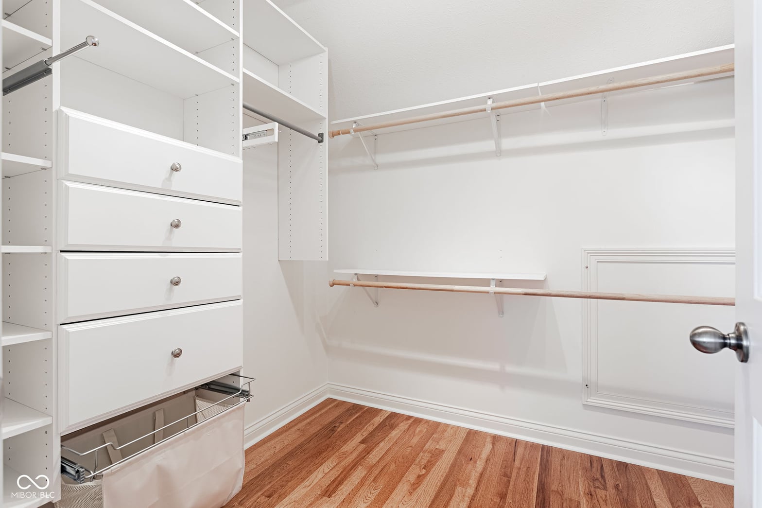 Walk In Closets