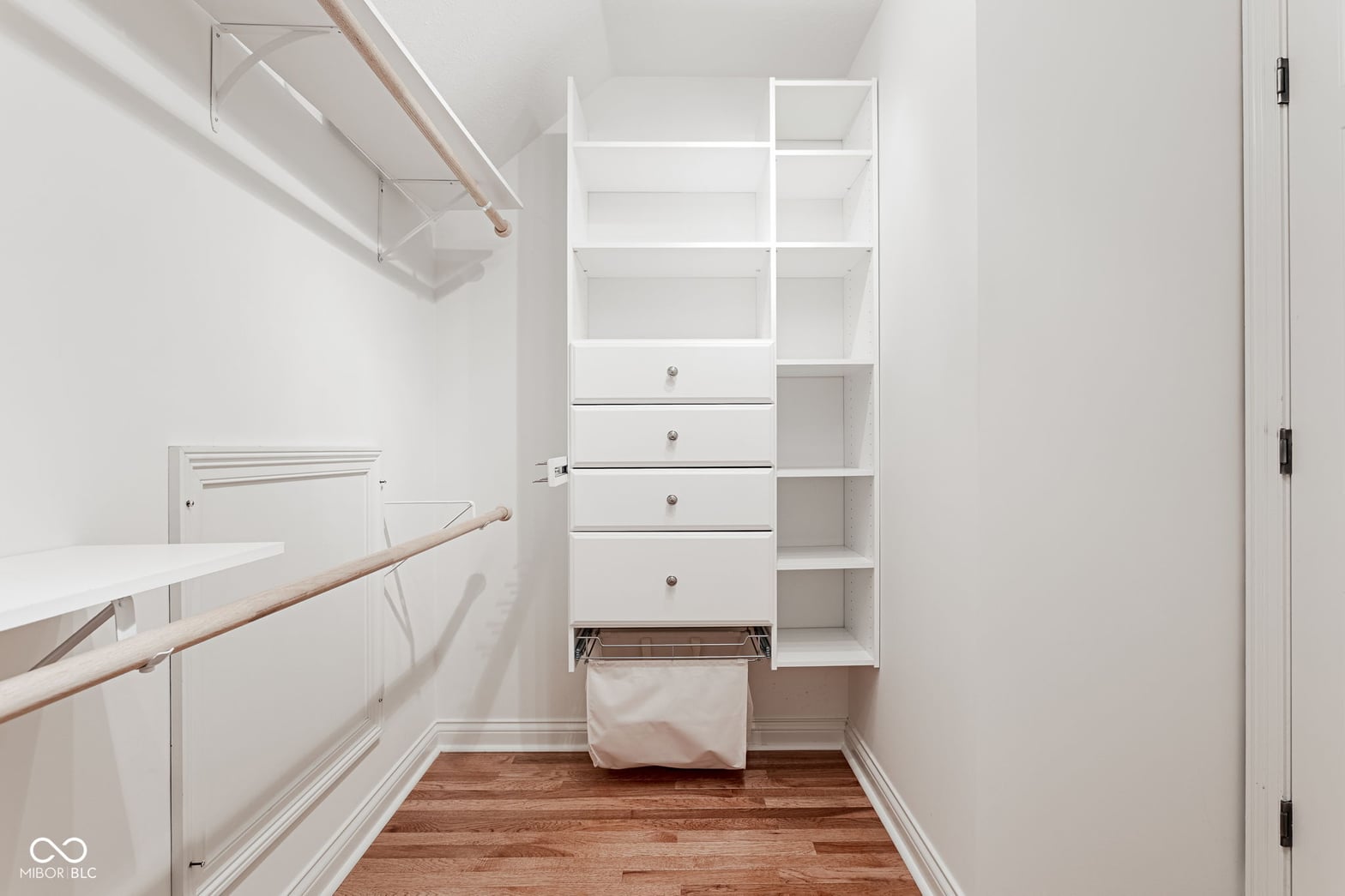 Walk In Closets