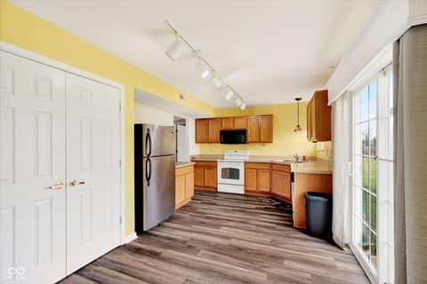 Kitchen at 2428 Foxtail Drive, Plainfield, IN