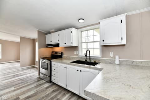 Kitchen at 1906 W 1000 N, Knightstown, IN
