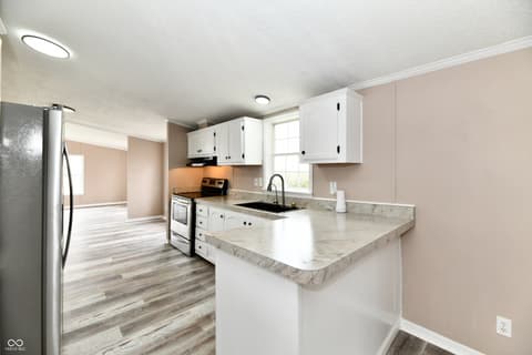 Kitchen at 1906 W 1000 N, Knightstown, IN