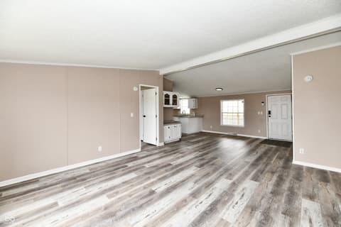 Living room at 1906 W 1000 N, Knightstown, IN