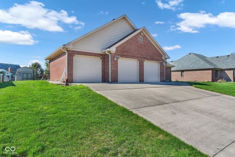Photo of 1603 Woodside Drive, Danville, IN