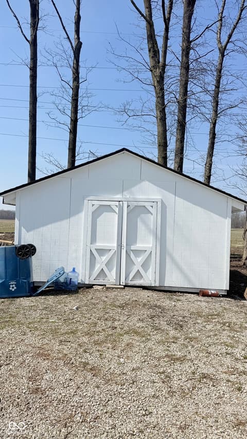 Out Buildings — 3868 E Worthsville Road, Whiteland, IN