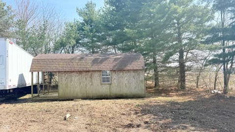 Out Buildings — 3868 E Worthsville Road, Whiteland, IN