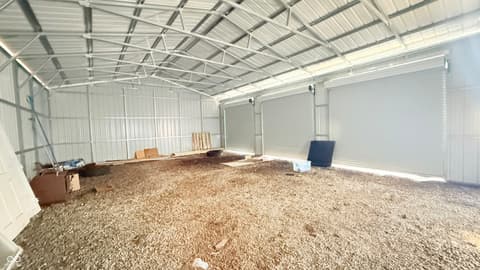Garage at 3868 E Worthsville Road, Whiteland, IN