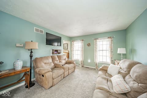 Photo of 3004 W Aruba Way, Muncie, IN