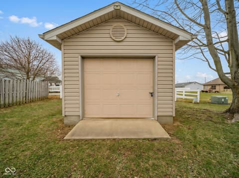 Photo of 3004 W Aruba Way, Muncie, IN