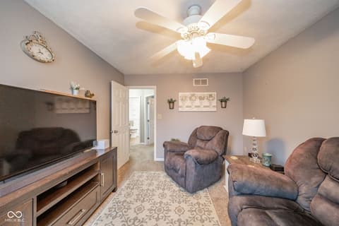 Photo of 3004 W Aruba Way, Muncie, IN