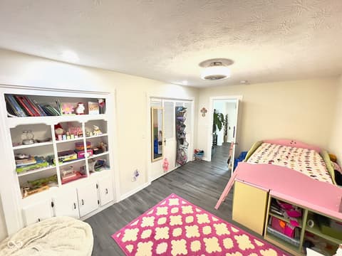 Bedroom at 2870 N State Road 135, Nashville, IN