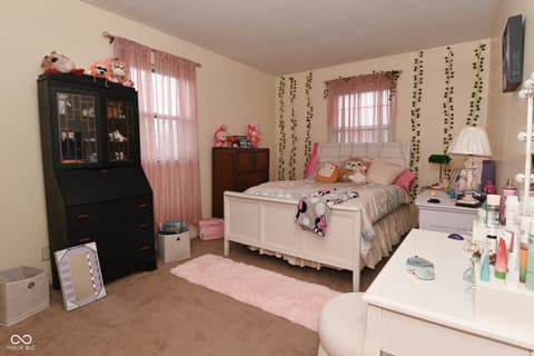 Photo of 3221 Bluebell Lane, Indianapolis, IN