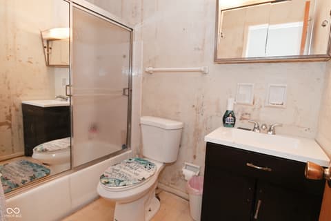 Photo of 3221 Bluebell Lane, Indianapolis, IN