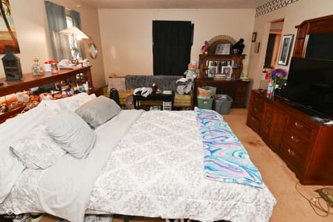 Photo of 3221 Bluebell Lane, Indianapolis, IN