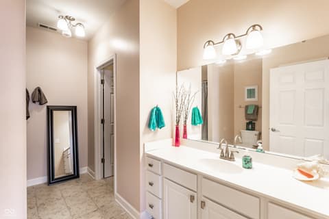 Photo of 1344 Shadow Ridge Road, Indianapolis, IN