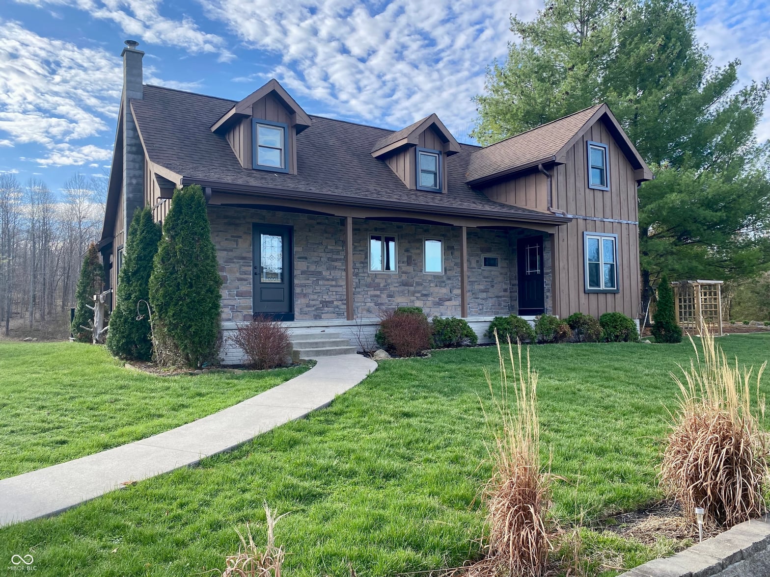 Front exterior at 1149 S 350 E, Rockville, IN