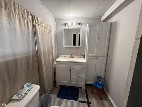 Bathroom at 221 N Main Street, Modoc, IN