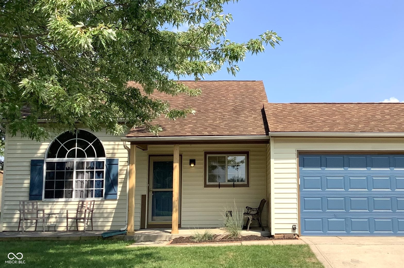 Front exterior at 61 Meadow Creek Boulevard, Whiteland, IN