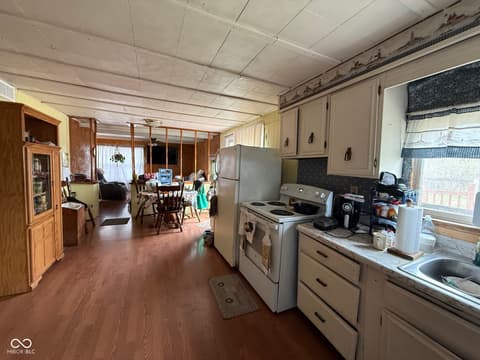 Kitchen at 10074 N 400 W, Carthage, IN
