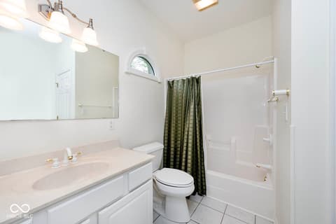 Photo of 5165 Hawks Point Road, Indianapolis, IN
