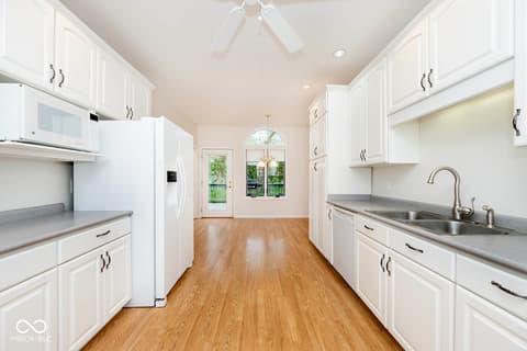 Photo of 5165 Hawks Point Road, Indianapolis, IN