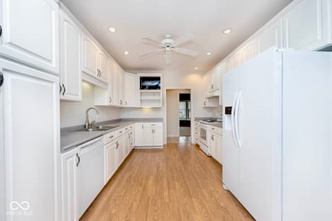 Photo of 5165 Hawks Point Road, Indianapolis, IN