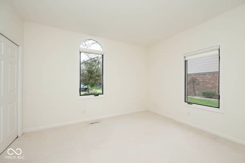 Photo of 5165 Hawks Point Road, Indianapolis, IN